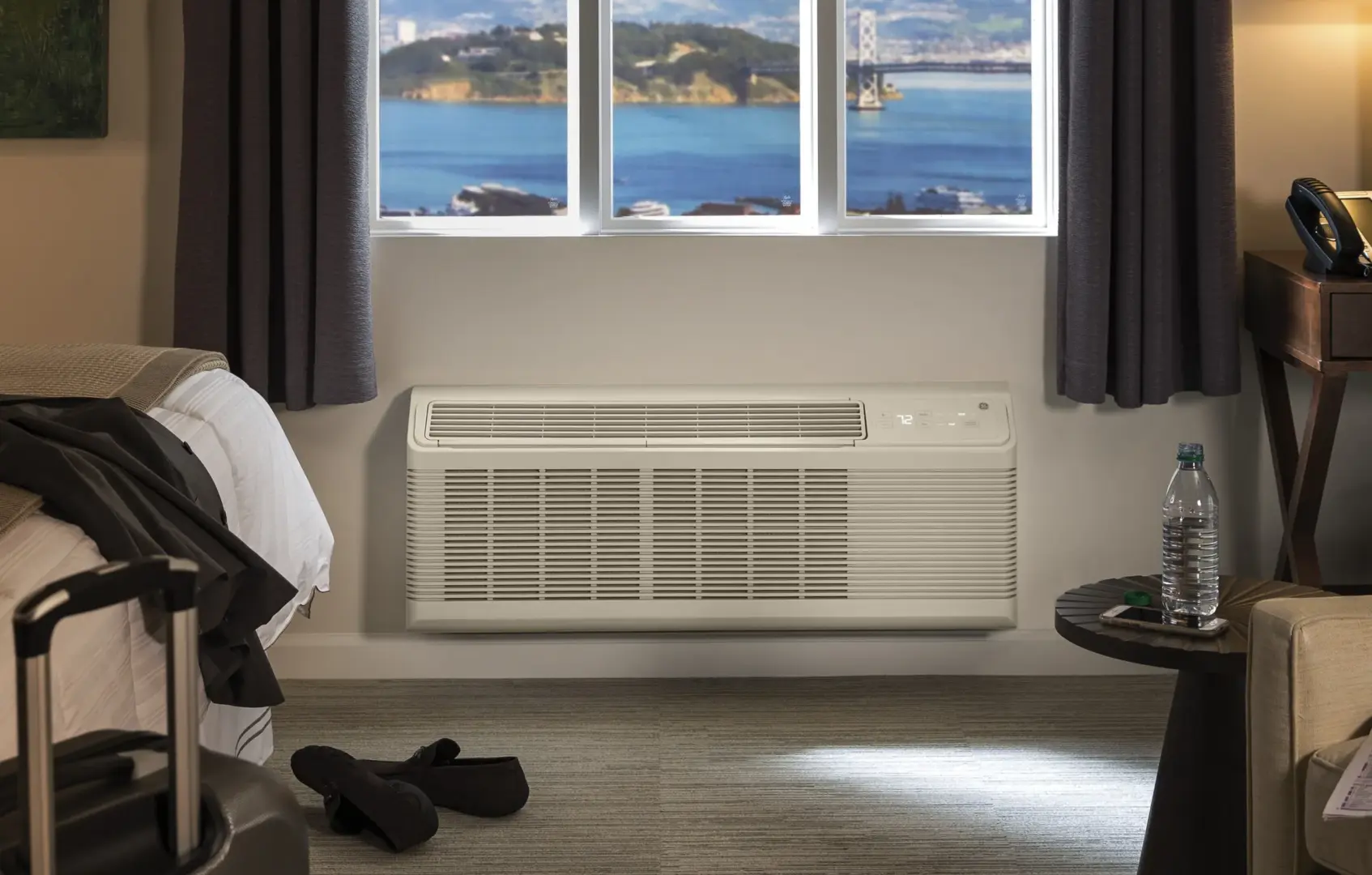 GE - PTAC - AZ45 + AZ65 - Lifestyle (7) | Allied Appliance